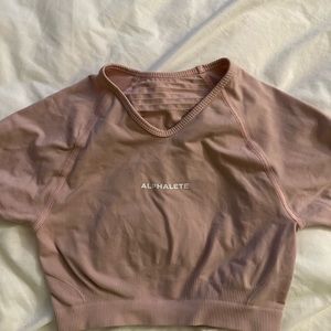 Alphalete crop top